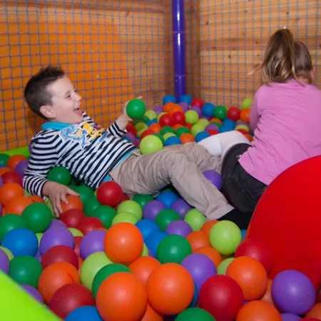 Mobil-home - Terrasse Privee - Api-1-52-1861 *