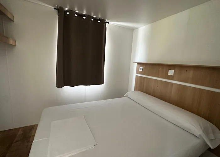 Mobil-home - Terrasse Privee - Api-1-52-1861 Kemping *